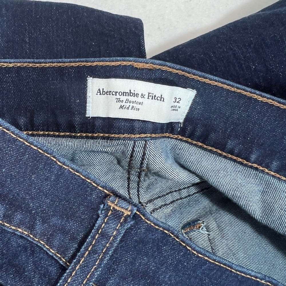 Abercrombie Mid Rise Bootcut Jeans 32 Festival Cowgirl 90s Casual Minimalist 14 - Picture 5 of 5